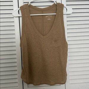 Universal Thread Tan V-Neck Tank Top